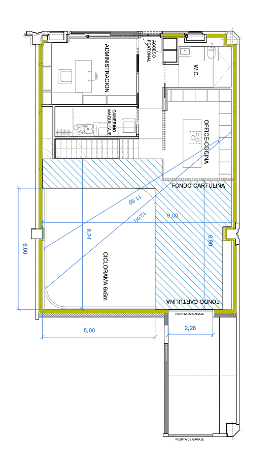 Plano de la zona de fondos de cartulina y distribución de los espacios de Estudio Equilátero en Las Rozas de Madrid.